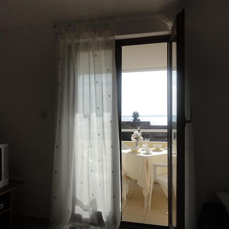 Apartments Parać Petrcane Bagian luar foto