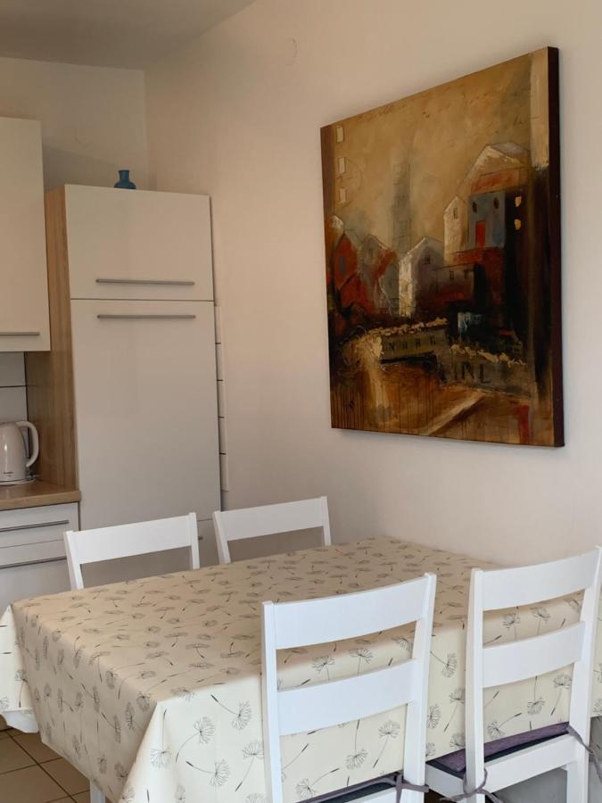 Apartments Parać Petrcane Bagian luar foto