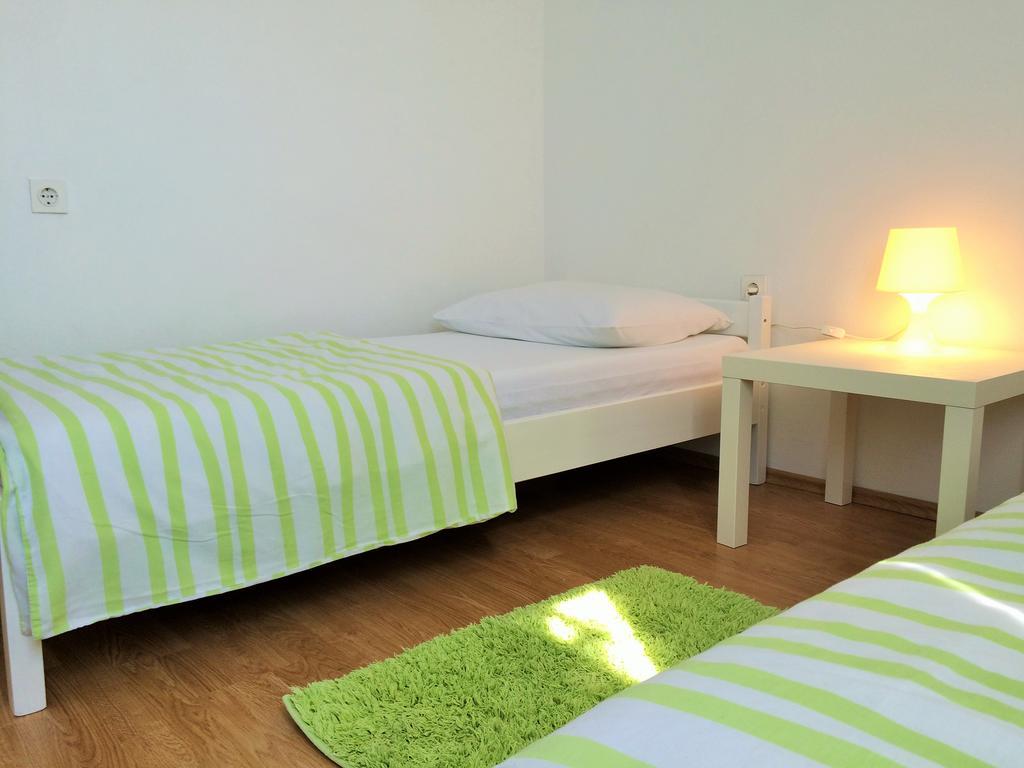 Apartments Parać Petrcane Bagian luar foto