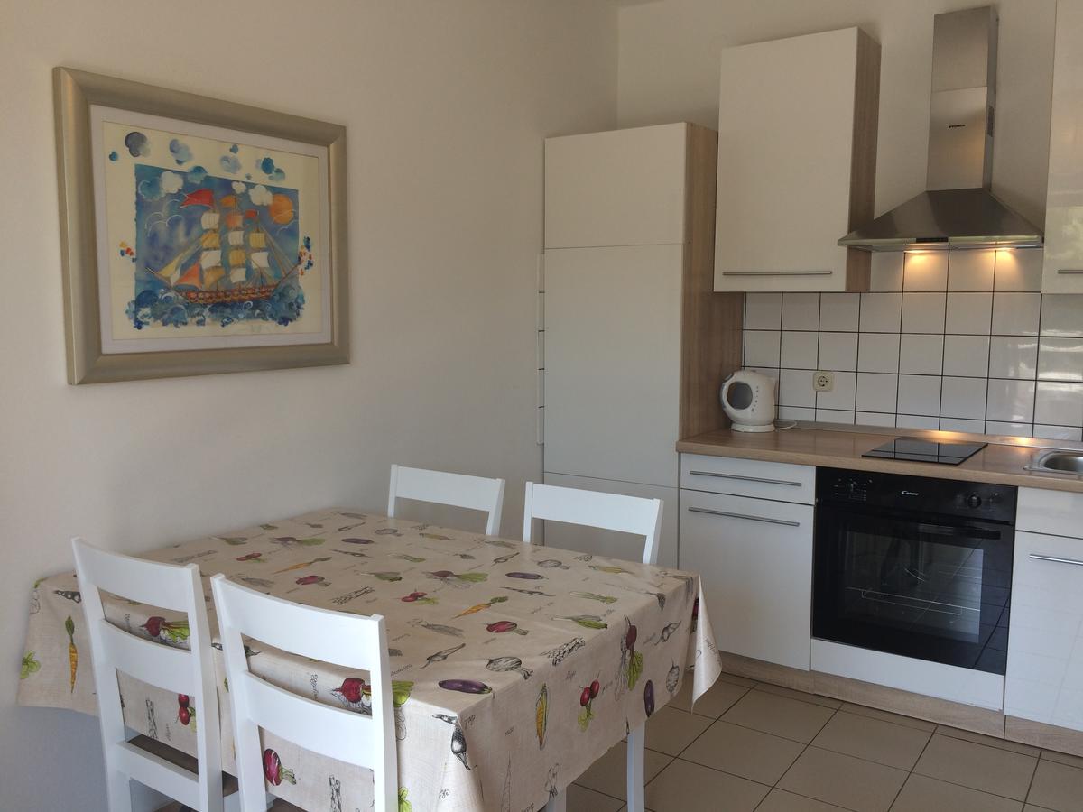 Apartments Parać Petrcane Bagian luar foto